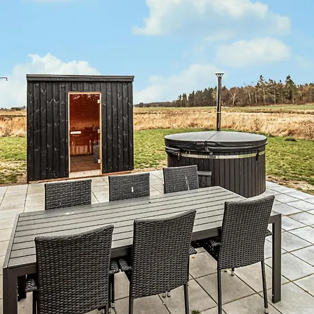 Holiday home Gorgeous In With Sauna *